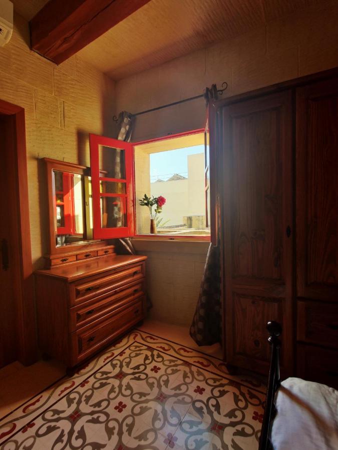 Rosehill Bed And Breakfast Xagħra Esterno foto